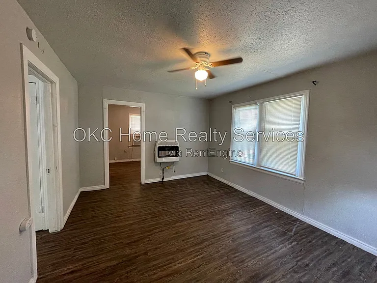 3509 S Blackwelder Ave — Photo 7