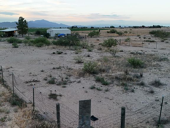 3rd image of 6062 N Hamilton Rd