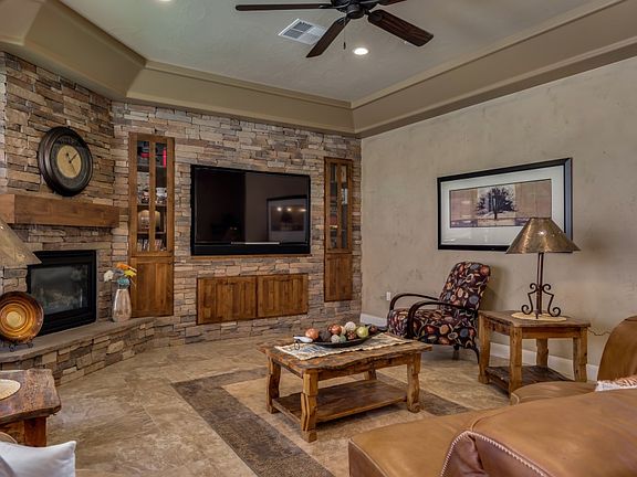 3rd image of 1795 N Snow Canyon Pkwy Unit 35