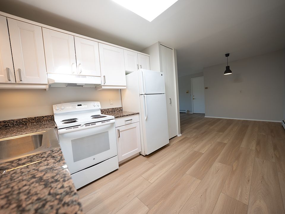 3134 Greenfield Rd # 7a, photo 8