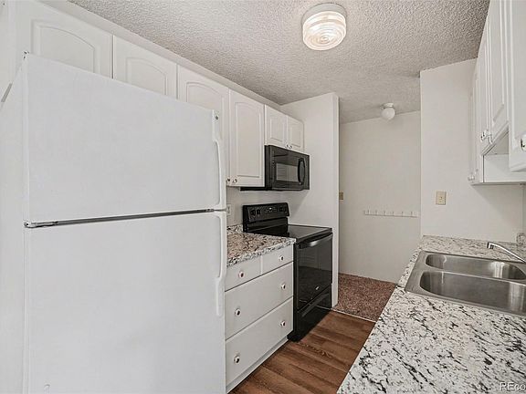 3rd image of 10211 Ura Lane #3-201