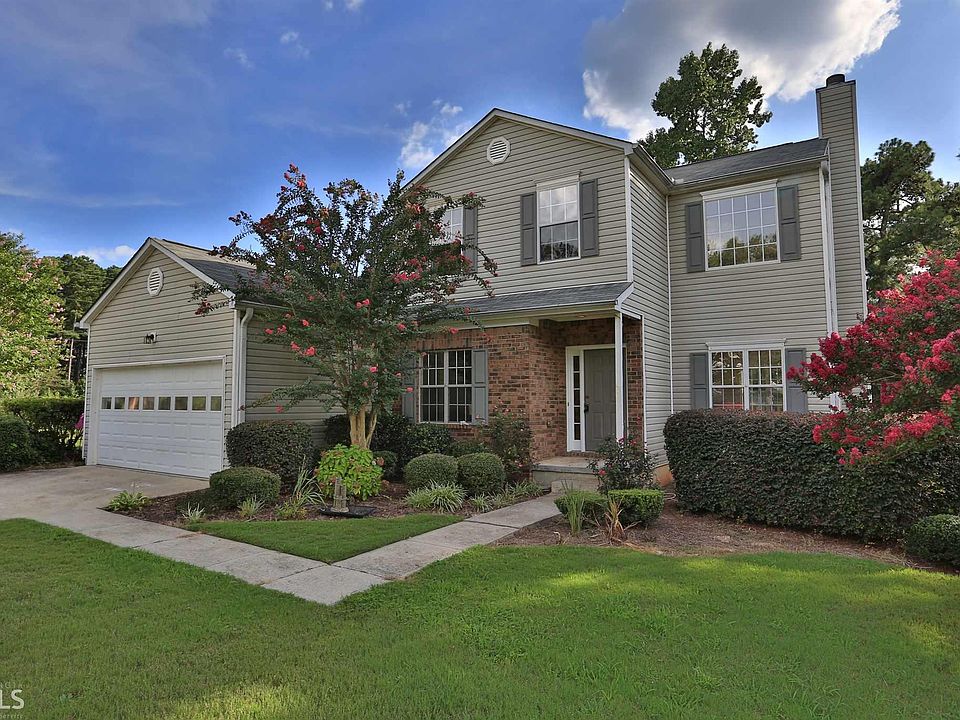 1st image of 901 Park Place Dr
