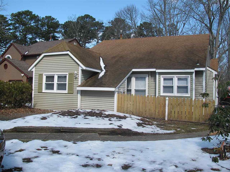 1st image of 727 Whalers Cove Ct