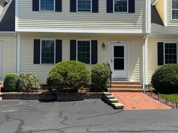 627 Thurston St, Wrentham, MA 02093