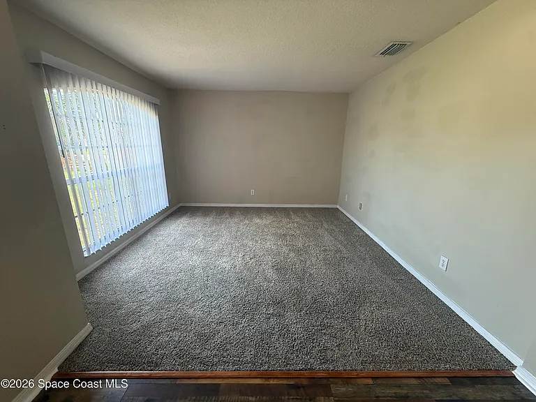 1266 Buffing Cir SE — Photo 3
