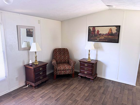 3rd image of 1210 Rim Rd #1210