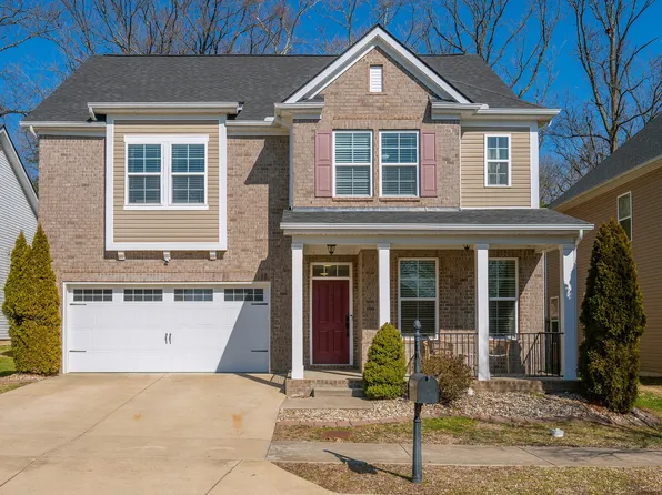 1941 Stonewater Dr, Hermitage, TN 37076