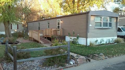 1st image of 2700 W C St