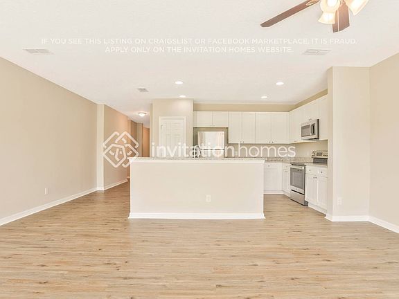 3rd image of 2490 Addison Creek Dr