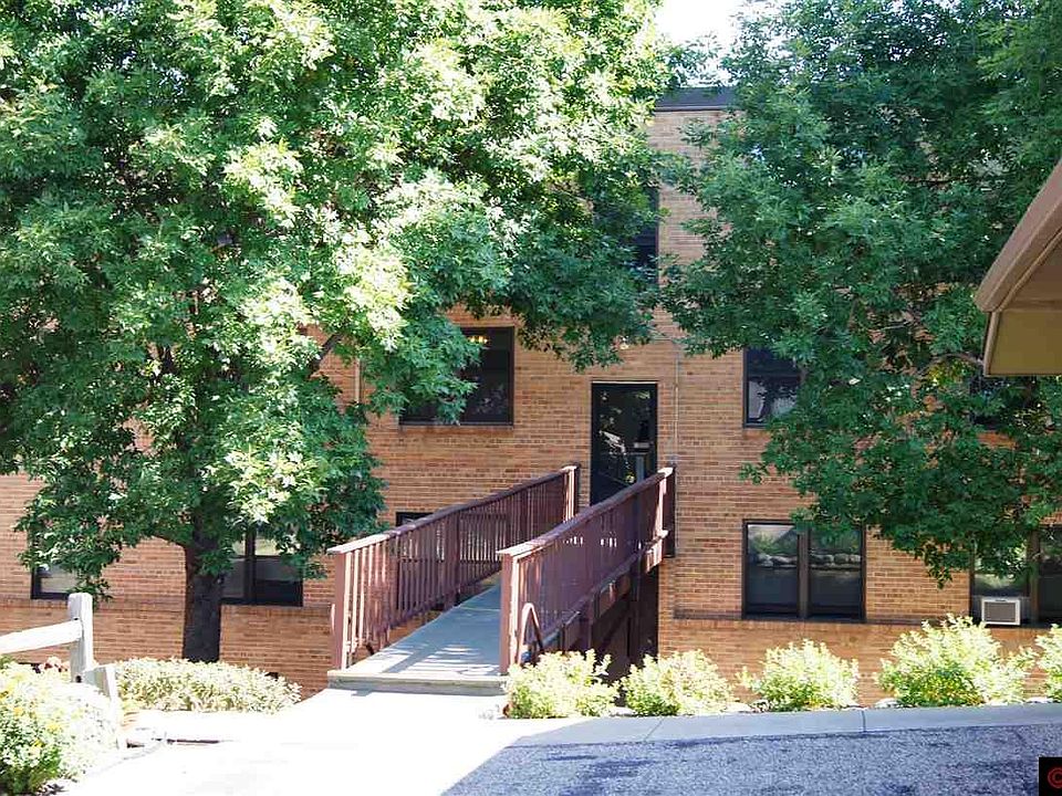 2nd image of 323 N German St APT 101