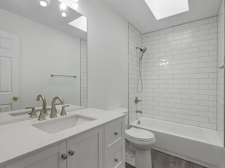 91 Premier Ct — Photo 35