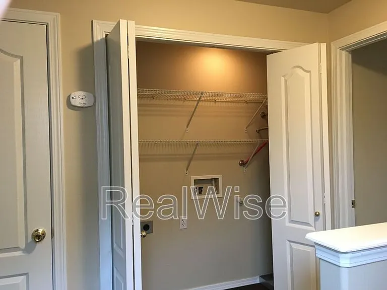 2621 NW Cedar Ave #4 — Photo 23