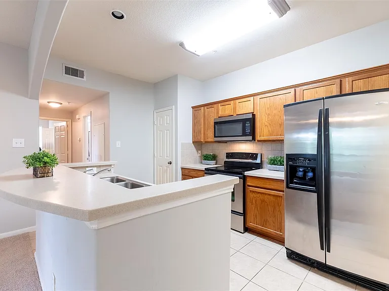 6607 Lake Woodlands Dr #624 — Photo 7