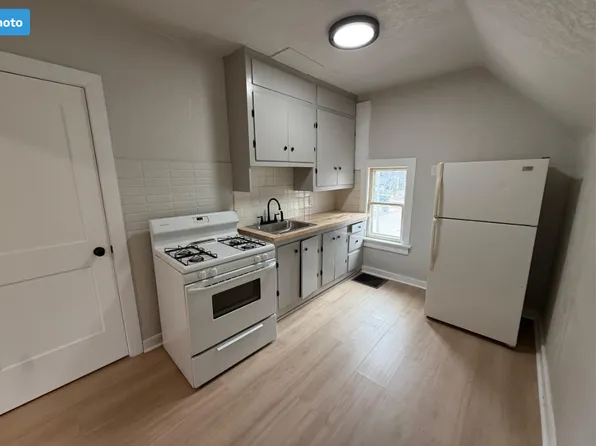 3900 11th St #3, Des Moines, IA 50313