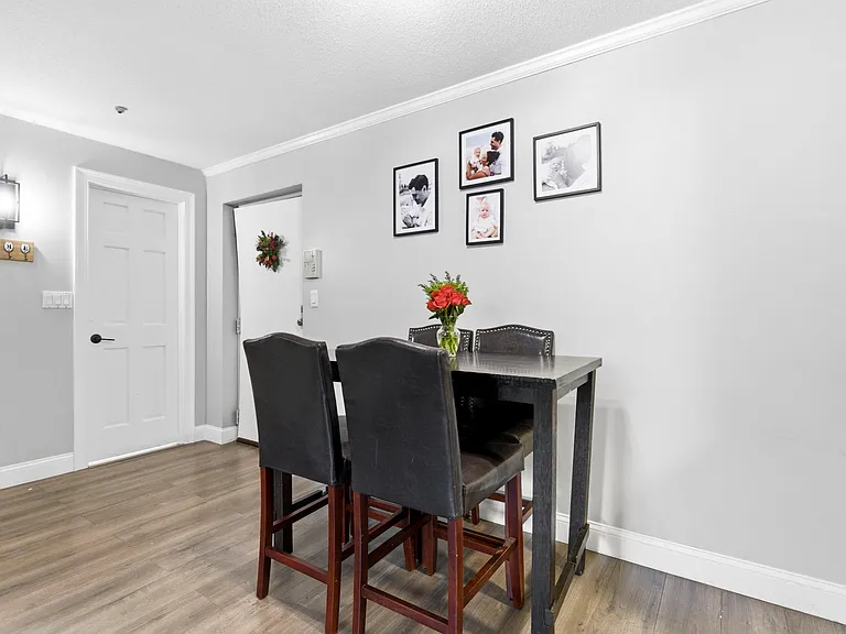 61 Wright St #102 — Photo 6