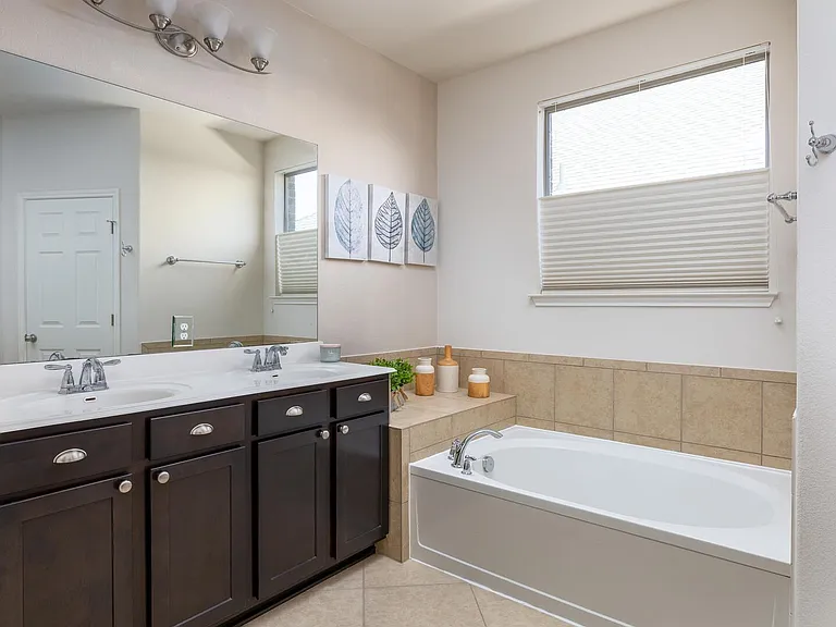 2220 Lookout Range Dr — Photo 15