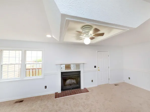 5804 Woodgate Cir, Anniston, AL 36206