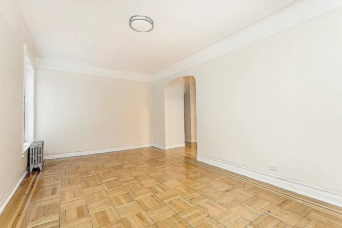 227 Haven Avenue — Photo 4