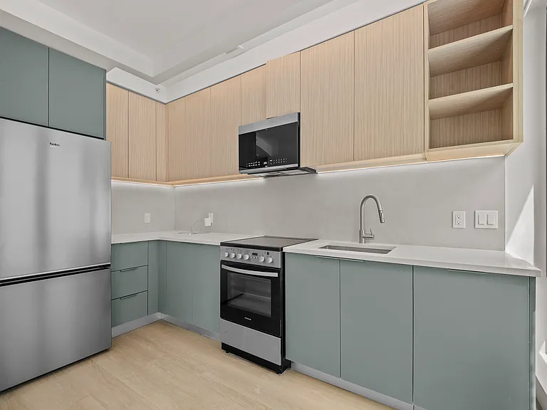 2363 Bedford Ave #616B — Photo 3