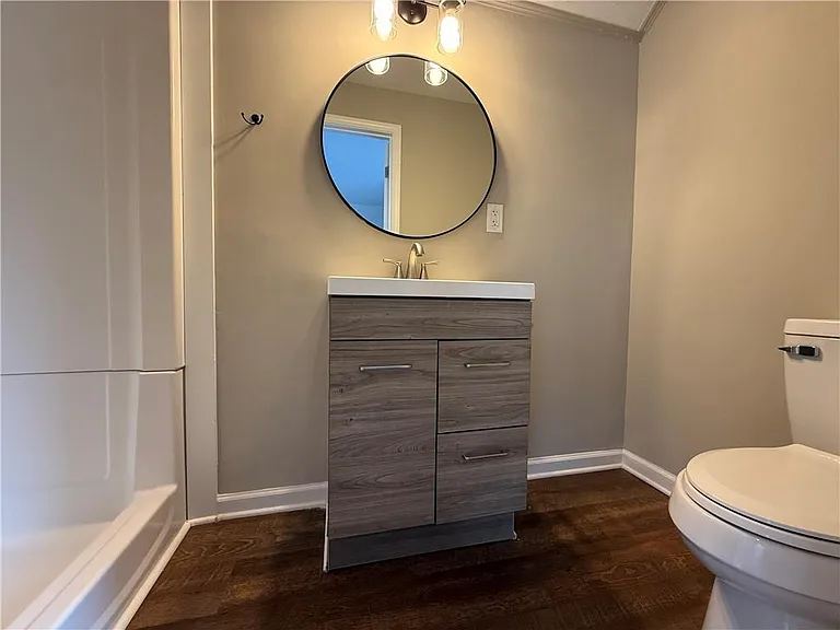 35 Quarry St — Photo 6