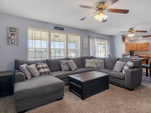 5th image of 2105 Willow Oak Ct