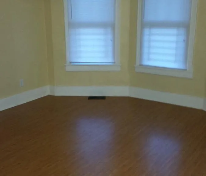 2667 McGuffey Rd — Photo 3