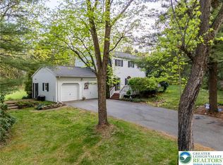 4202 New Smithville Rd, Kempton, PA 19529