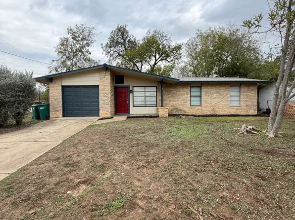 101 Young, Universal City, TX 78148