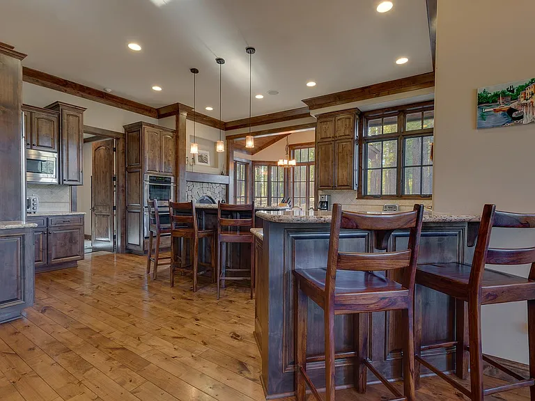 11310 Henness Rd — Photo 3