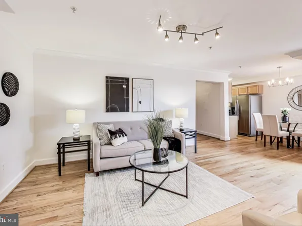 2615 4th St NE APT 202, Washington, DC 20002