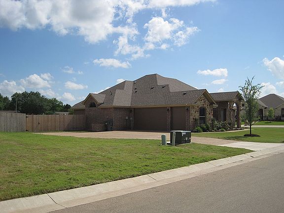 4th image of 10512 Dominic Ct