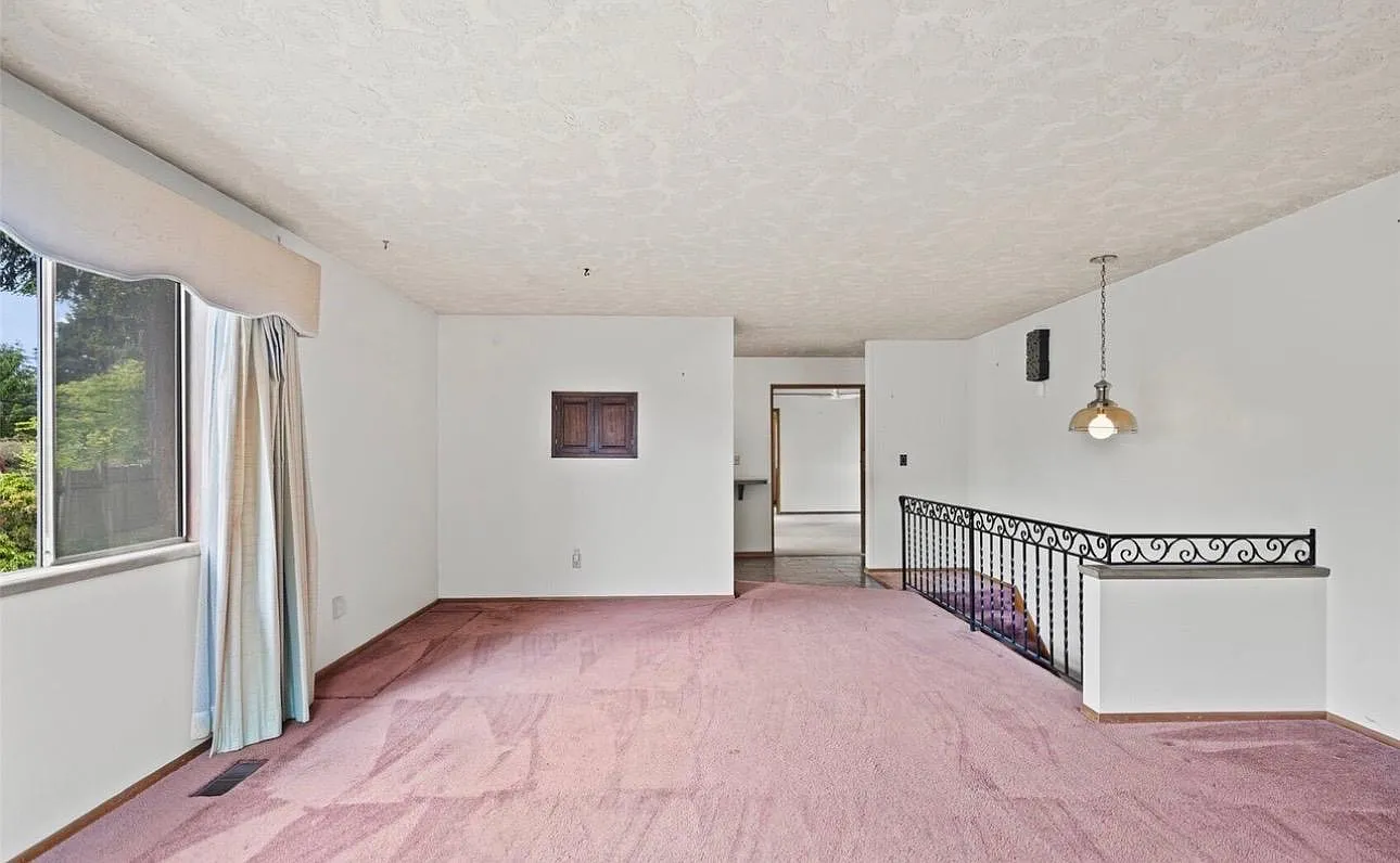 2 bed, 2500 sqft, $2,700 — Photo 4
