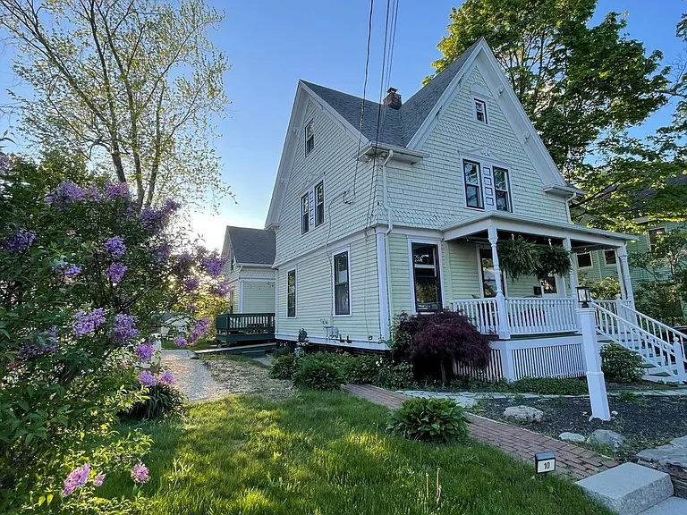 12 Bradley St — Photo 5