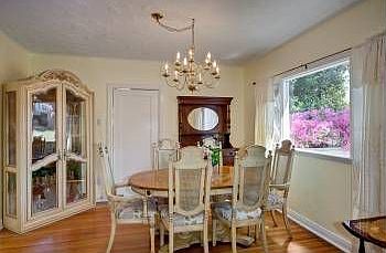 5th image of 4013 Holly Knoll Dr