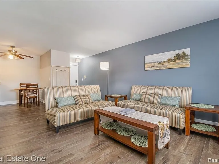 803 Plate St #104 — Photo 13