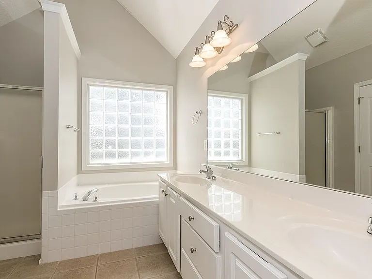 3 Brightling Ln — Photo 9
