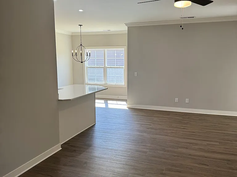3781 High Pointe Ln — Photo 6