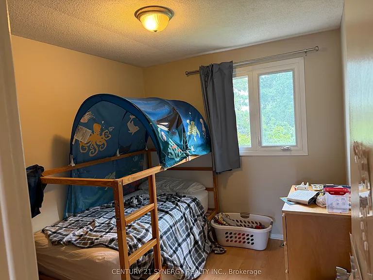 2307 Stonehenge Cres — Photo 14