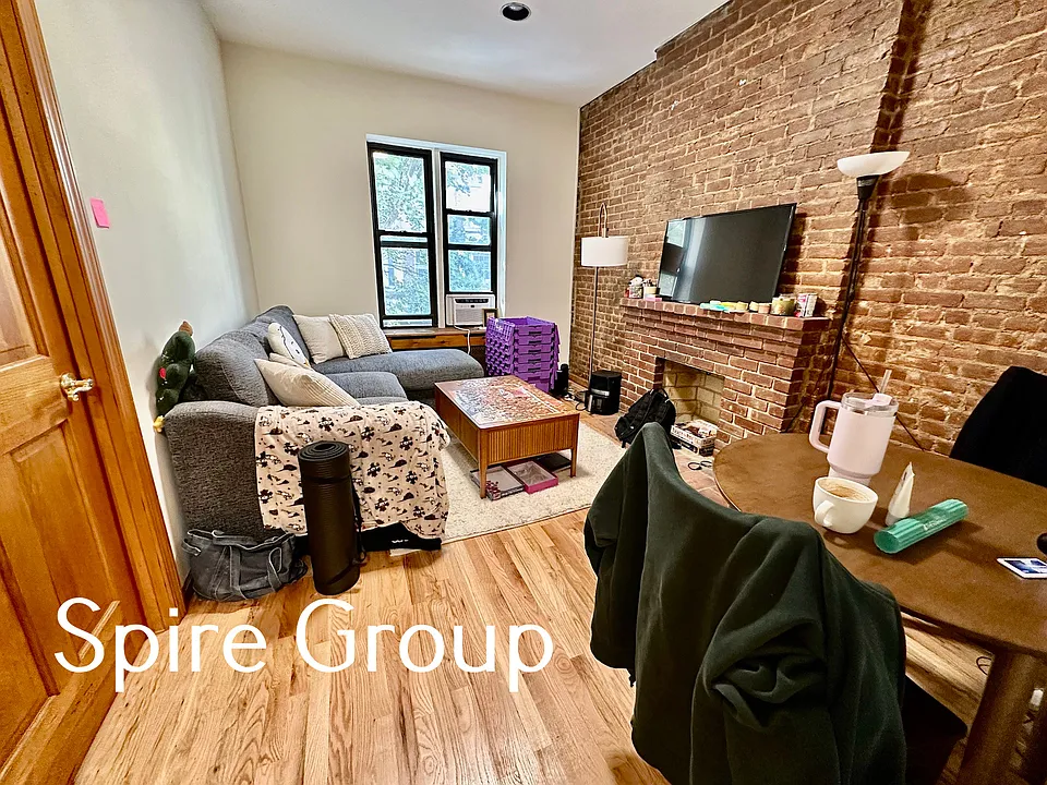 167 W 74th St #1