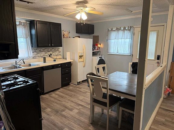 4th image of 1122 N 17th St