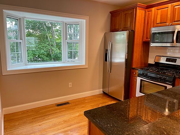 Large kitchen bay window