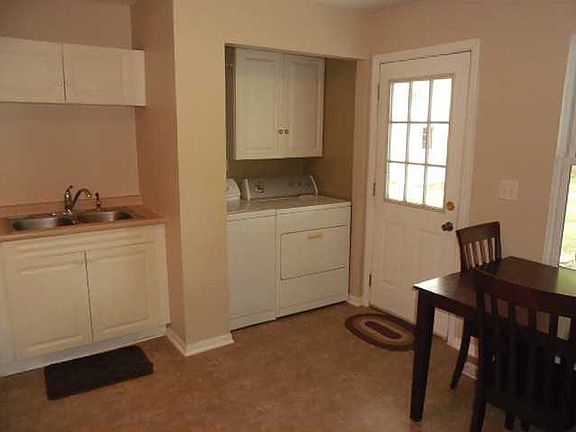 4th image of 817 Bellows Dr