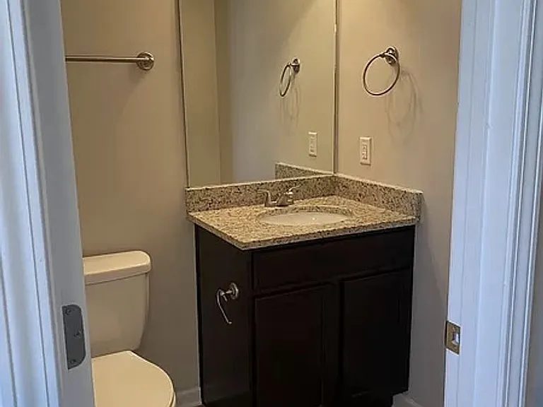 255 Cobblestone Place Dr — Photo 13