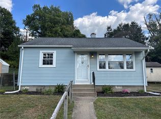 1518 Saxonburg Rd, Natrona Heights, PA 15065