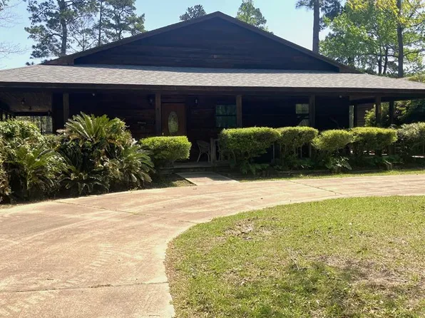 700 Oakridge Ln, Hemphill, TX 75948
