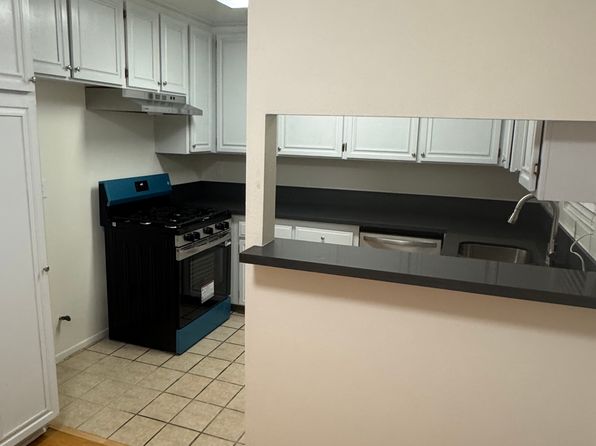 1155 Elm Ave APT 15