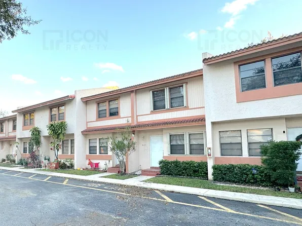 9120 NW 40th St #18, Pompano Beach, FL 33065