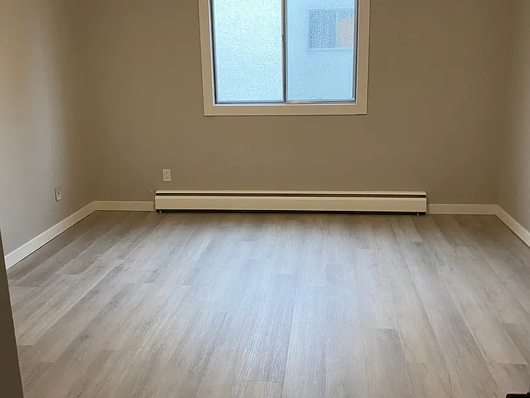 11919 104th St NW — Photo 10