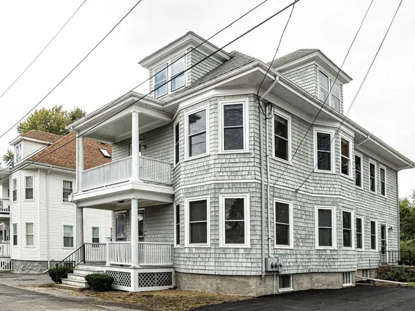 3 Five Fay Pl, Haverhill, MA 01830