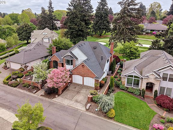 2nd image of 7720 SW Village Greens Cir